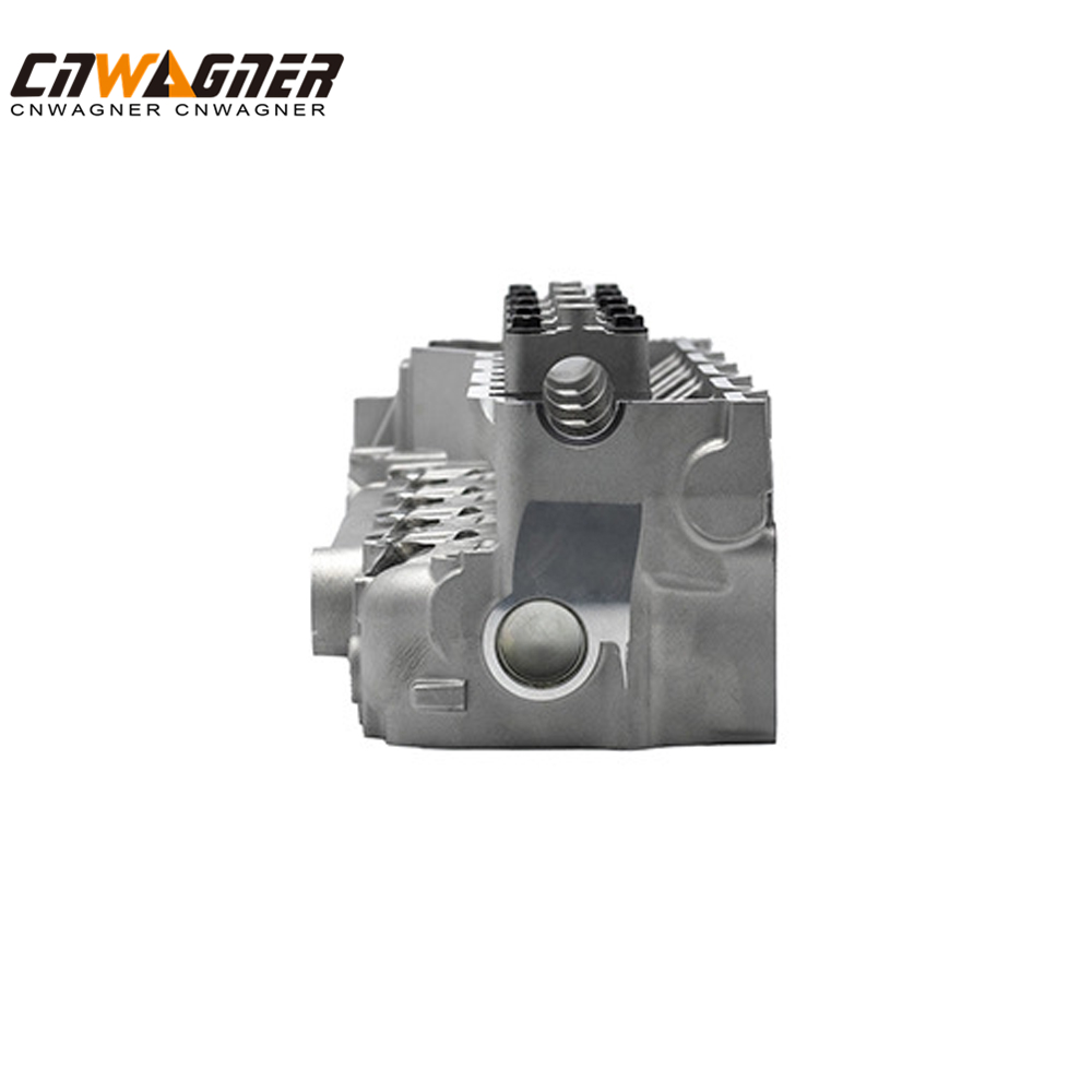 CNWAGNER 4M40 4M40T Engine Cylinder Heads MITSUBISHI CANTER L300 ME193804 ME202620